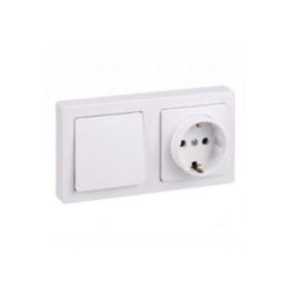 BASE SUPERFICIE, SCHUKO 2P+T +… · EL3-43049 | HogarLider