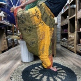 Pantalones de yoga y festivales… · AW-YFP-06 | HogarLider
