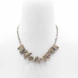 Collar de gemas Longstone - Piedra dálmata | HogarLider