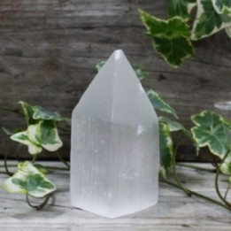 Torre de Punta de Lápiz de Selenita - 10 cm | HogarLider