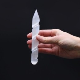 Varita Espiral de Selenita - 16 cm… · AW-SelW-05 | HogarLider