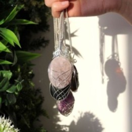 Collar de Piedras Preciosas… · AW-IGJ-09 | HogarLider