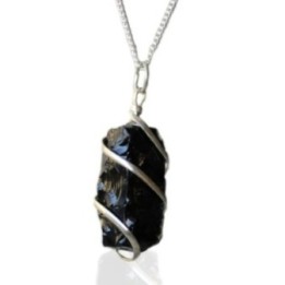 Collar de Piedras Preciosas… · AW-IGJ-14 | HogarLider