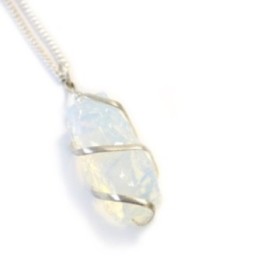 Collar de gemas envueltas en… · AW-IGJ-15 | HogarLider