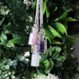 Collar de Piedras Preciosas… · AW-IGJ-20 | HogarLider
