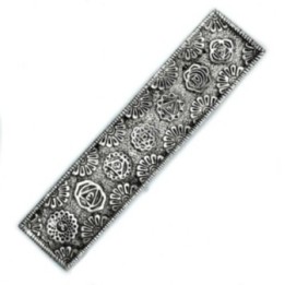 Portaincienso Largo Chakra Aluminio Pulido 23cm | HogarLider