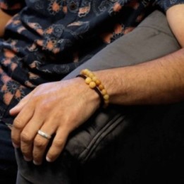 Pulseras de Doble Poder de Piedras… · AW-GDPB-08 | HogarLider
