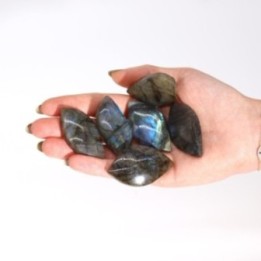 Piedras de Labradorita de… · AW-LBS-01 | HogarLider