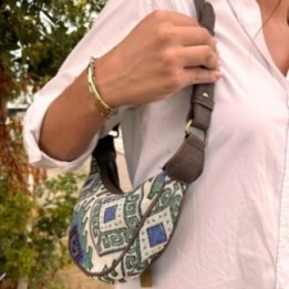 Bolso Hobo de Jacquard - Geo-Verde… · AW-HoboB-03 | HogarLider