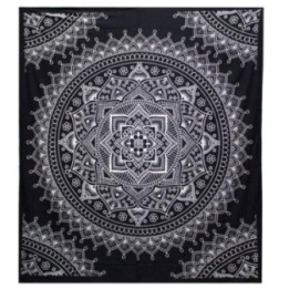 Colcha Doble Algodón B&N + Tapiz - Flor de Loto | HogarLider