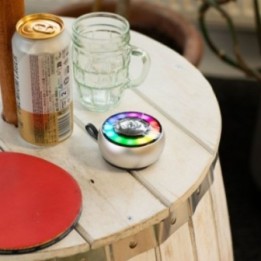 Altavoz mini plateado con efecto de… · AW-BTSP-05 | HogarLider