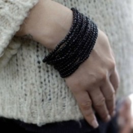 Brazalete de cuentas múltiples con… · AW-Nbang-02 | HogarLider