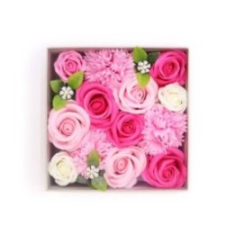 Caja Cuadrada - Baby Blessings - Rosas | HogarLider